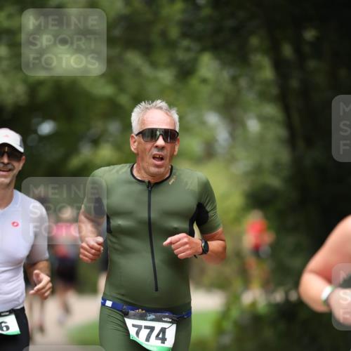 30.08.2026 - Elbe Triathlon Hamburg Antke Förster http://msf.ph/oto/10101640 30.08.2026 11:18:15 Laufen 6, 774, 965 meine-sportfotos.de