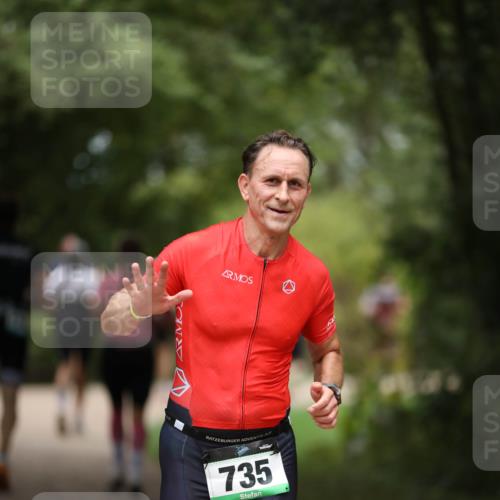 30.08.2026 - Elbe Triathlon Hamburg Antke Förster http://msf.ph/oto/10101670 30.08.2026 11:18:32 Laufen 735 meine-sportfotos.de