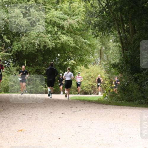 30.08.2026 - Elbe Triathlon Hamburg Antke Förster http://msf.ph/oto/10101671 30.08.2026 11:21:39 Laufen 891 meine-sportfotos.de