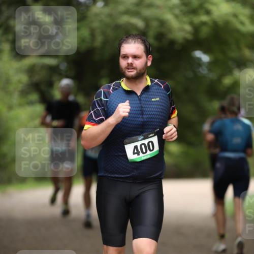 30.08.2026 - Elbe Triathlon Hamburg Antke Förster http://msf.ph/oto/10101690 30.08.2026 11:18:46 Laufen 400 meine-sportfotos.de