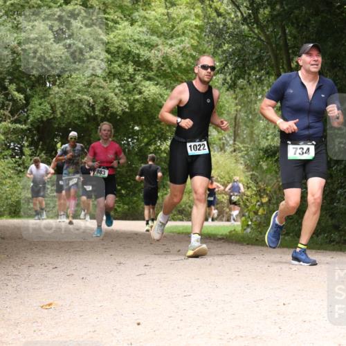 30.08.2026 - Elbe Triathlon Hamburg Antke Förster http://msf.ph/oto/10101701 30.08.2026 11:21:54 Laufen 1022, 734, 883 meine-sportfotos.de