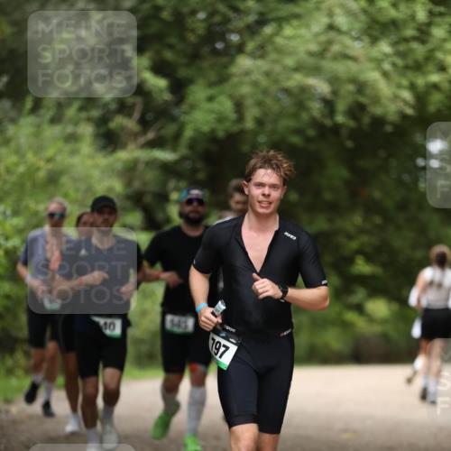 30.08.2026 - Elbe Triathlon Hamburg Antke Förster http://msf.ph/oto/10101738 30.08.2026 11:19:11 Laufen 40, 546, 797 meine-sportfotos.de