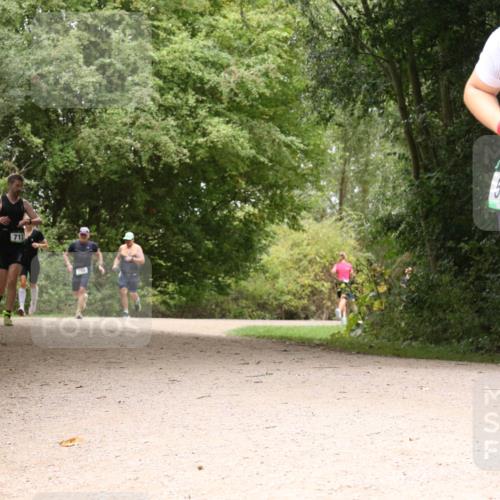 30.08.2026 - Elbe Triathlon Hamburg Antke Förster http://msf.ph/oto/10101741 30.08.2026 11:22:09 Laufen 564 meine-sportfotos.de