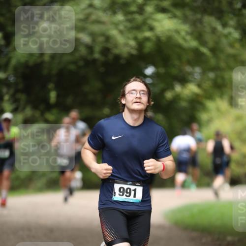 30.08.2026 - Elbe Triathlon Hamburg Antke Förster http://msf.ph/oto/10101788 30.08.2026 11:19:43 Laufen 991 meine-sportfotos.de