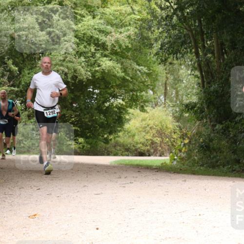 30.08.2026 - Elbe Triathlon Hamburg Antke Förster http://msf.ph/oto/10101933 30.08.2026 11:23:59 Laufen 1198, 1292 meine-sportfotos.de