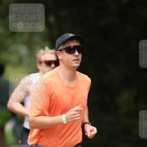 30.08.2026 - Elbe Triathlon Hamburg Antke Förster http://msf.ph/oto/10101936 30.08.2026 11:21:20 Laufen 472 meine-sportfotos.de