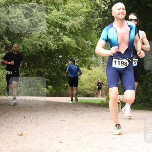30.08.2026 - Elbe Triathlon Hamburg Antke Förster http://msf.ph/oto/10101949 30.08.2026 11:24:04 Laufen 514, 1198, 9 meine-sportfotos.de