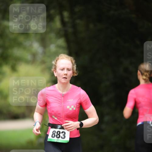 30.08.2026 - Elbe Triathlon Hamburg Antke Förster http://msf.ph/oto/10102020 30.08.2026 11:21:57 Laufen 883, 2 meine-sportfotos.de