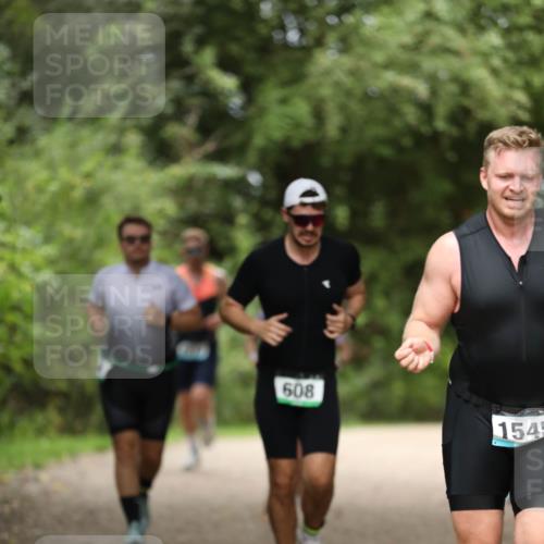 30.08.2026 - Elbe Triathlon Hamburg Antke Förster http://msf.ph/oto/10102034 30.08.2026 11:22:02 Laufen 608, 1545 meine-sportfotos.de