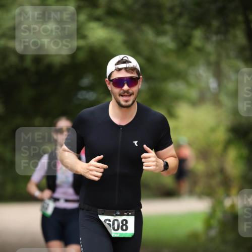 30.08.2026 - Elbe Triathlon Hamburg Antke Förster http://msf.ph/oto/10102042 30.08.2026 11:22:05 Laufen 608 meine-sportfotos.de