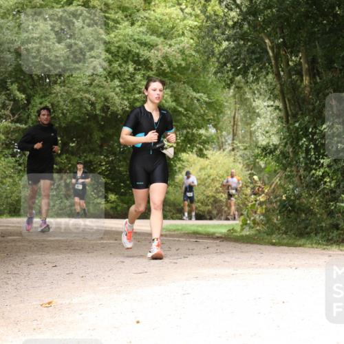 30.08.2026 - Elbe Triathlon Hamburg Antke Förster http://msf.ph/oto/10102101 30.08.2026 11:25:42 Laufen  meine-sportfotos.de