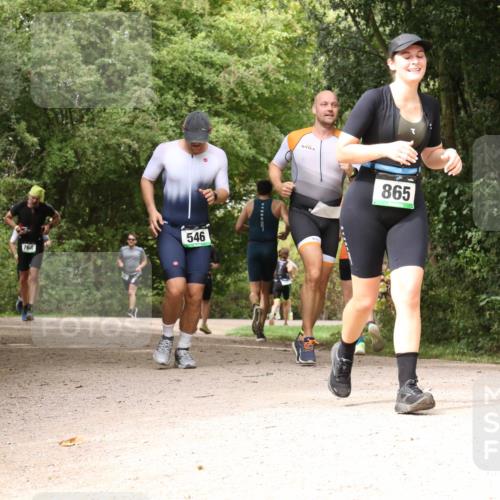 30.08.2026 - Elbe Triathlon Hamburg Antke Förster http://msf.ph/oto/10102109 30.08.2026 11:25:56 Laufen 764, 546, 865 meine-sportfotos.de