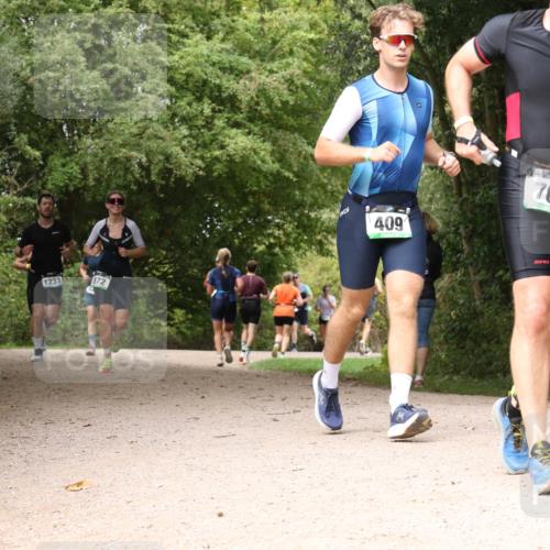 30.08.2026 - Elbe Triathlon Hamburg Antke Förster http://msf.ph/oto/10102127 30.08.2026 11:26:05 Laufen 1033, 1233, 872, 409, 764 meine-sportfotos.de