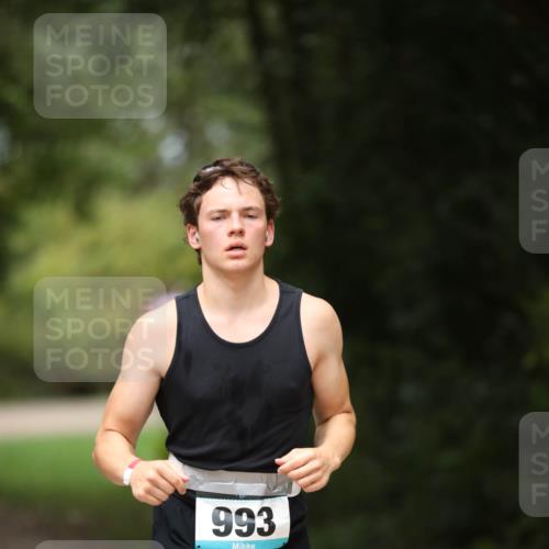 30.08.2026 - Elbe Triathlon Hamburg Antke Förster http://msf.ph/oto/10102158 30.08.2026 11:23:03 Laufen 993 meine-sportfotos.de