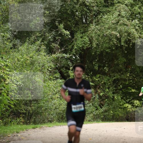30.08.2026 - Elbe Triathlon Hamburg Antke Förster http://msf.ph/oto/10102168 30.08.2026 11:23:09 Laufen  meine-sportfotos.de