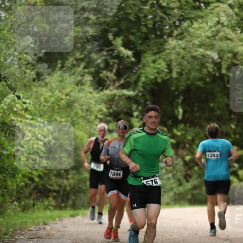 30.08.2026 - Elbe Triathlon Hamburg Antke Förster http://msf.ph/oto/10102180 30.08.2026 11:23:18 Laufen 787, 1896, 576, 1, 1252 meine-sportfotos.de