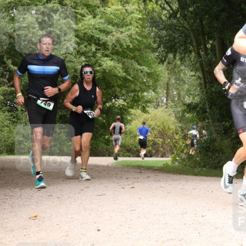 30.08.2026 - Elbe Triathlon Hamburg Antke Förster http://msf.ph/oto/10102197 30.08.2026 11:26:51 Laufen 749, 983, 799 meine-sportfotos.de