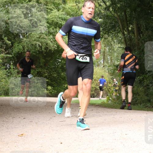 30.08.2026 - Elbe Triathlon Hamburg Antke Förster http://msf.ph/oto/10102201 30.08.2026 11:26:52 Laufen 132, 749 meine-sportfotos.de