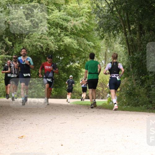 30.08.2026 - Elbe Triathlon Hamburg Antke Förster http://msf.ph/oto/10102213 30.08.2026 11:27:05 Laufen 107, 1183, 28, 8 meine-sportfotos.de