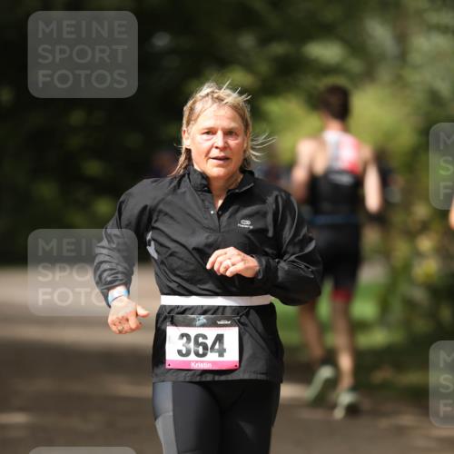 30.08.2026 - Elbe Triathlon Hamburg Antke Förster http://msf.ph/oto/10102276 30.08.2026 11:24:25 Laufen 364 meine-sportfotos.de