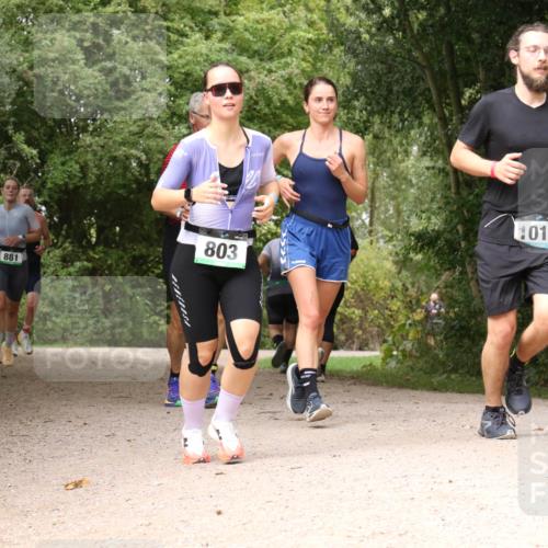 30.08.2026 - Elbe Triathlon Hamburg Antke Förster http://msf.ph/oto/10102405 30.08.2026 11:29:13 Laufen 1016, 803, 881, 106 meine-sportfotos.de