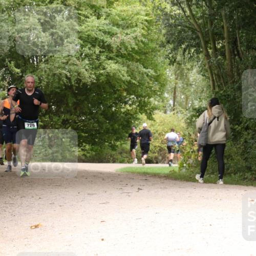 30.08.2026 - Elbe Triathlon Hamburg Antke Förster http://msf.ph/oto/10102425 30.08.2026 11:29:25 Laufen 729 meine-sportfotos.de