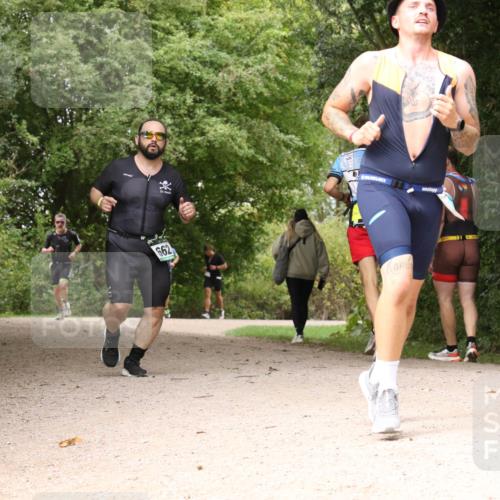 30.08.2026 - Elbe Triathlon Hamburg Antke Förster http://msf.ph/oto/10102435 30.08.2026 11:29:30 Laufen 662 meine-sportfotos.de