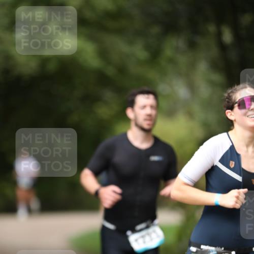 30.08.2026 - Elbe Triathlon Hamburg Antke Förster http://msf.ph/oto/10102442 30.08.2026 11:26:09 Laufen 1731, 872 meine-sportfotos.de