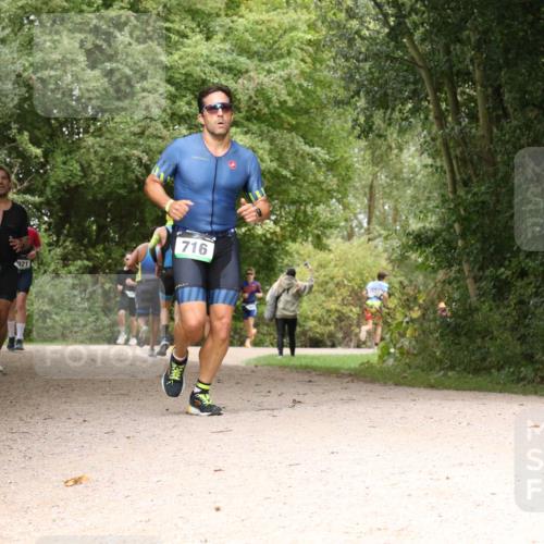 30.08.2026 - Elbe Triathlon Hamburg Antke Förster http://msf.ph/oto/10102447 30.08.2026 11:29:41 Laufen 1170, 921, 716 meine-sportfotos.de