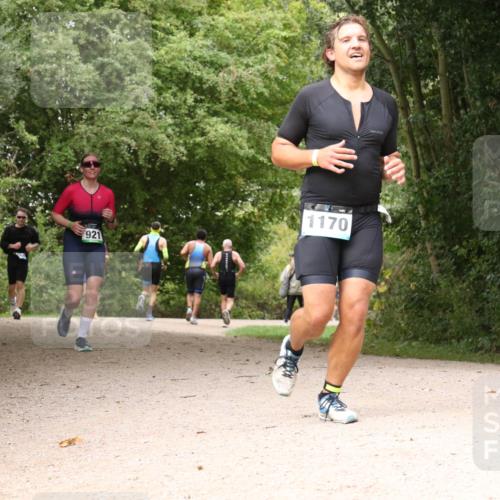 30.08.2026 - Elbe Triathlon Hamburg Antke Förster http://msf.ph/oto/10102457 30.08.2026 11:29:45 Laufen 1170, 921 meine-sportfotos.de