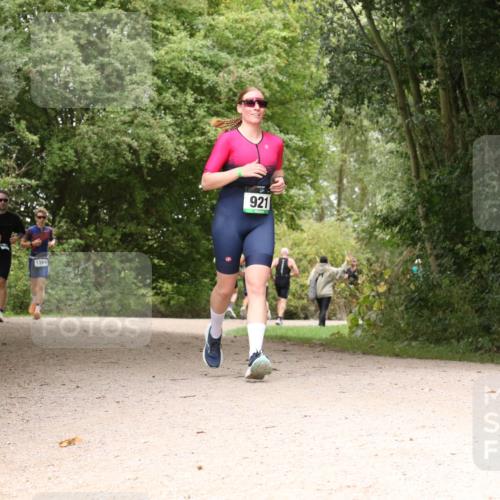 30.08.2026 - Elbe Triathlon Hamburg Antke Förster http://msf.ph/oto/10102461 30.08.2026 11:29:47 Laufen 1369, 921 meine-sportfotos.de