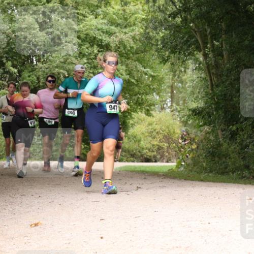30.08.2026 - Elbe Triathlon Hamburg Antke Förster http://msf.ph/oto/10102491 30.08.2026 11:30:04 Laufen 919, 509, 690, 947 meine-sportfotos.de