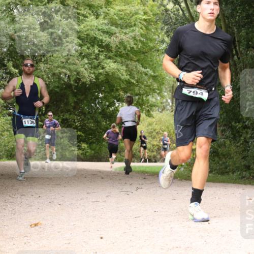 30.08.2026 - Elbe Triathlon Hamburg Antke Förster http://msf.ph/oto/10102533 30.08.2026 11:30:38 Laufen 1136, 794 meine-sportfotos.de
