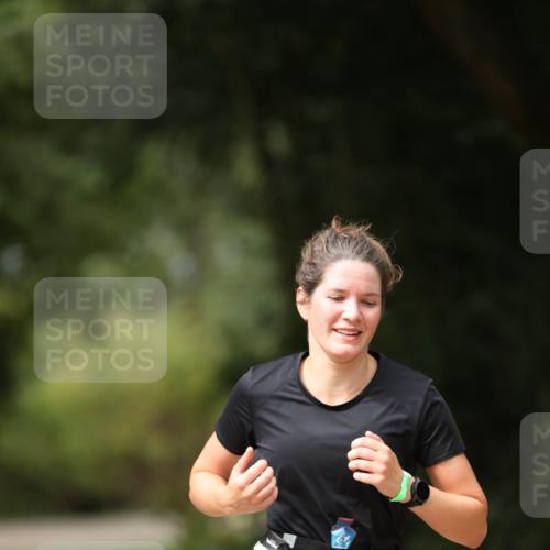 30.08.2026 - Elbe Triathlon Hamburg Antke Förster http://msf.ph/oto/10102594 30.08.2026 11:27:47 Laufen  meine-sportfotos.de