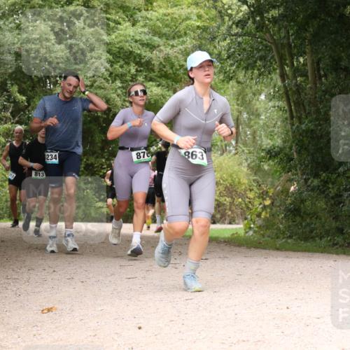 30.08.2026 - Elbe Triathlon Hamburg Antke Förster http://msf.ph/oto/10102597 30.08.2026 11:31:25 Laufen 313, 813, 234, 870, 863 meine-sportfotos.de