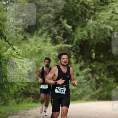 30.08.2026 - Elbe Triathlon Hamburg Antke Förster http://msf.ph/oto/10102598 30.08.2026 11:27:55 Laufen 714, 1081 meine-sportfotos.de