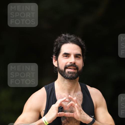 30.08.2026 - Elbe Triathlon Hamburg Antke Förster http://msf.ph/oto/10102622 30.08.2026 11:28:02 Laufen  meine-sportfotos.de