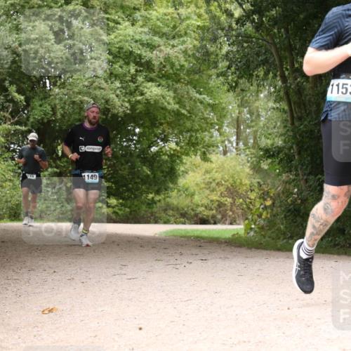 30.08.2026 - Elbe Triathlon Hamburg Antke Förster http://msf.ph/oto/10102635 30.08.2026 11:31:54 Laufen 1149, 1153 meine-sportfotos.de