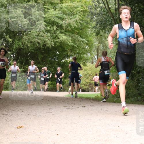 30.08.2026 - Elbe Triathlon Hamburg Antke Förster http://msf.ph/oto/10102649 30.08.2026 11:32:15 Laufen 840, 1090, 1034, 1423 meine-sportfotos.de
