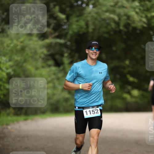 30.08.2026 - Elbe Triathlon Hamburg Antke Förster http://msf.ph/oto/10102672 30.08.2026 11:28:37 Laufen 1152 meine-sportfotos.de