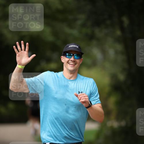 30.08.2026 - Elbe Triathlon Hamburg Antke Förster http://msf.ph/oto/10102678 30.08.2026 11:28:39 Laufen 1152 meine-sportfotos.de