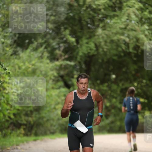 30.08.2026 - Elbe Triathlon Hamburg Antke Förster http://msf.ph/oto/10102684 30.08.2026 11:28:50 Laufen  meine-sportfotos.de