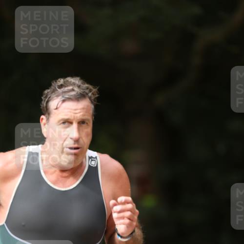 30.08.2026 - Elbe Triathlon Hamburg Antke Förster http://msf.ph/oto/10102690 30.08.2026 11:28:53 Laufen  meine-sportfotos.de