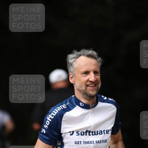30.08.2026 - Elbe Triathlon Hamburg Antke Förster http://msf.ph/oto/10102704 30.08.2026 11:29:09 Laufen 11 meine-sportfotos.de
