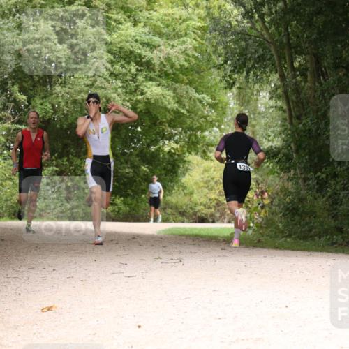 30.08.2026 - Elbe Triathlon Hamburg Antke Förster http://msf.ph/oto/10102707 30.08.2026 11:33:04 Laufen 138 meine-sportfotos.de