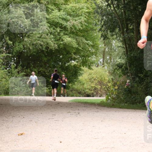 30.08.2026 - Elbe Triathlon Hamburg Antke Förster http://msf.ph/oto/10102717 30.08.2026 11:33:09 Laufen  meine-sportfotos.de