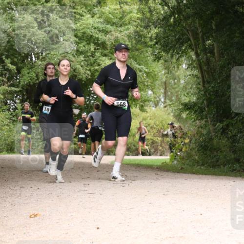30.08.2026 - Elbe Triathlon Hamburg Antke Förster http://msf.ph/oto/10102767 30.08.2026 11:34:13 Laufen 10, 568, 844 meine-sportfotos.de