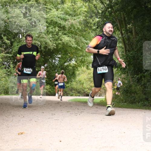 30.08.2026 - Elbe Triathlon Hamburg Antke Förster http://msf.ph/oto/10102777 30.08.2026 11:34:21 Laufen 1246, 844, 1050 meine-sportfotos.de