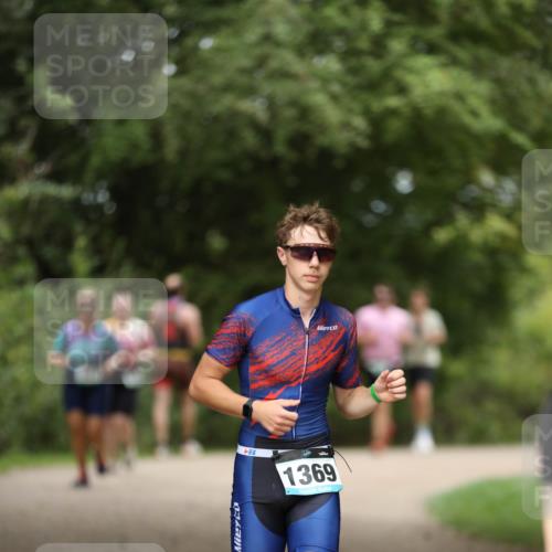 30.08.2026 - Elbe Triathlon Hamburg Antke Förster http://msf.ph/oto/10102784 30.08.2026 11:29:55 Laufen 224, 1369 meine-sportfotos.de