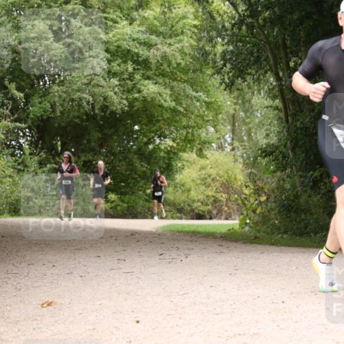 30.08.2026 - Elbe Triathlon Hamburg Antke Förster http://msf.ph/oto/10102819 30.08.2026 11:34:42 Laufen 307 meine-sportfotos.de